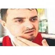 AKSİLİKLERİN PEŞİNİ BIRAKMADIĞI KAMERAMAN!!!